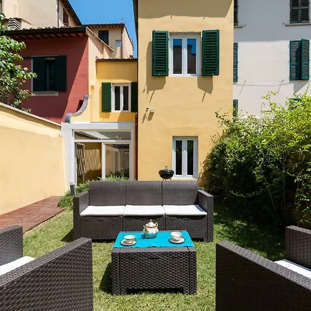 Oda ve Kahvaltı Scala Garden Floransa